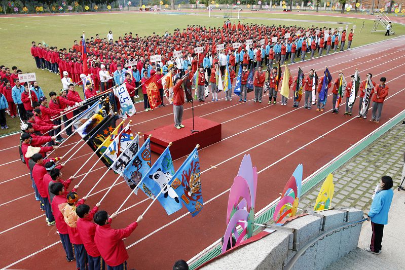_04Q1887-1.jpg