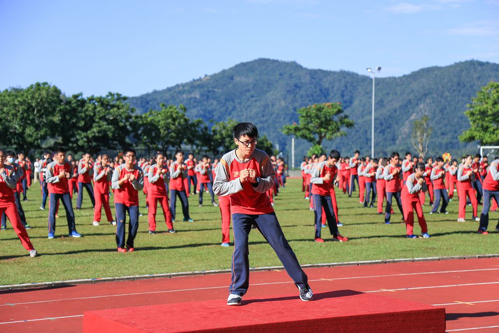 y161214048.jpg