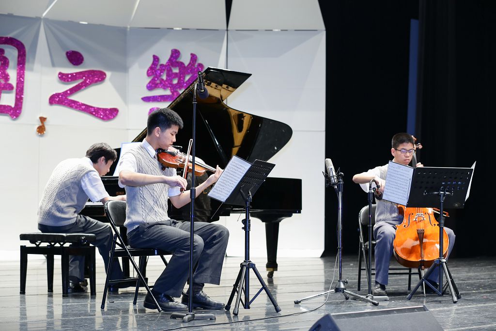 y161211096.jpg